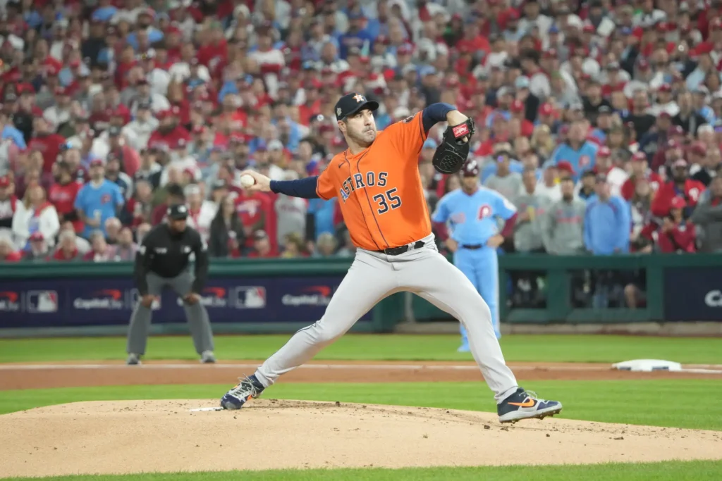 Mets-Reload-Rotation-in-a-Big-Way-With-Justin-Verlander_USA_mirror